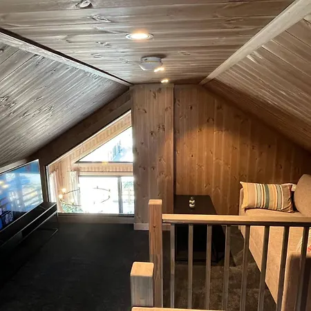 펜션 Skogsbu - Stylish, Close To Centers And Hiking Trails *